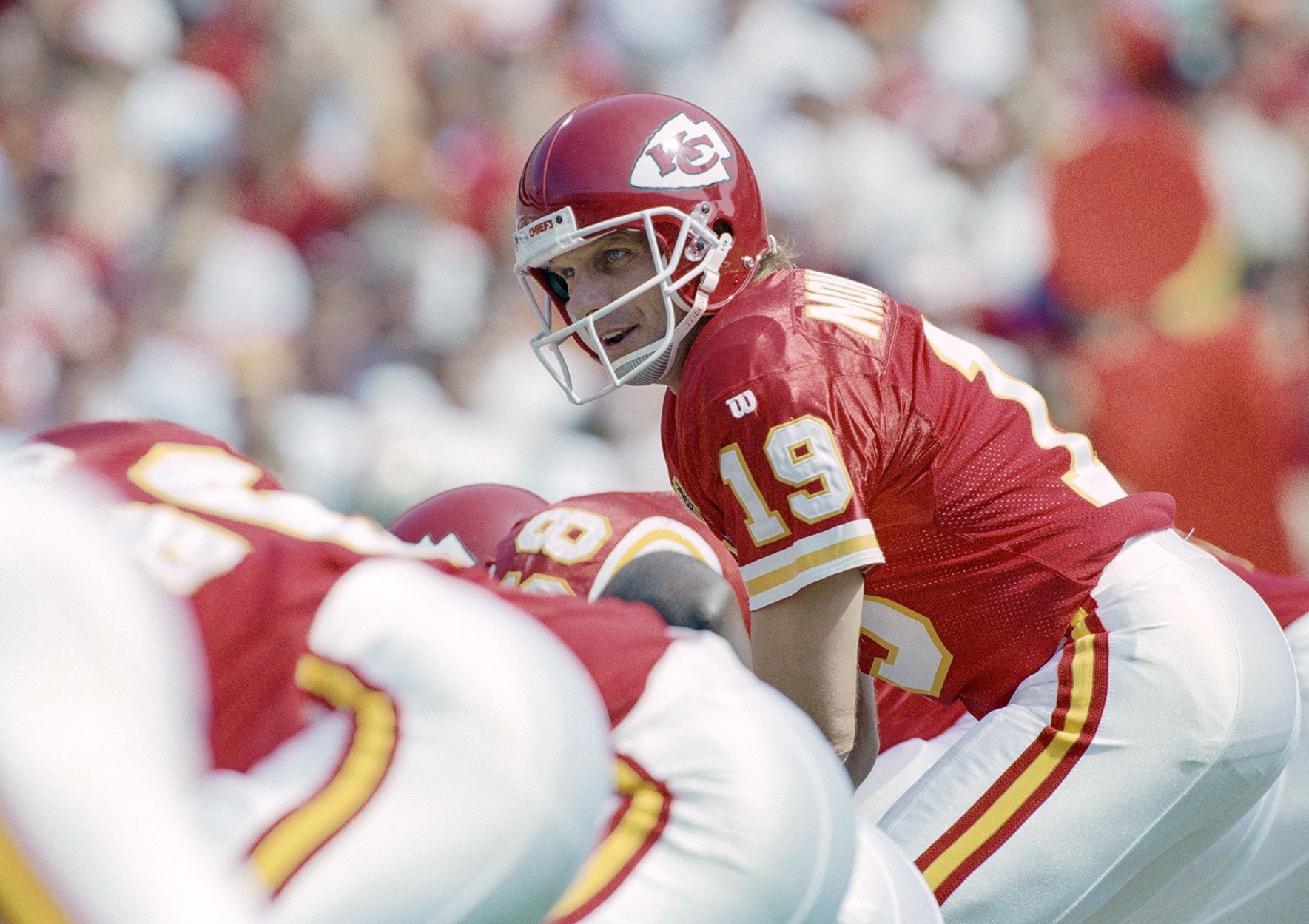 Джо Монтана в форме Канзас-Сити Чифс