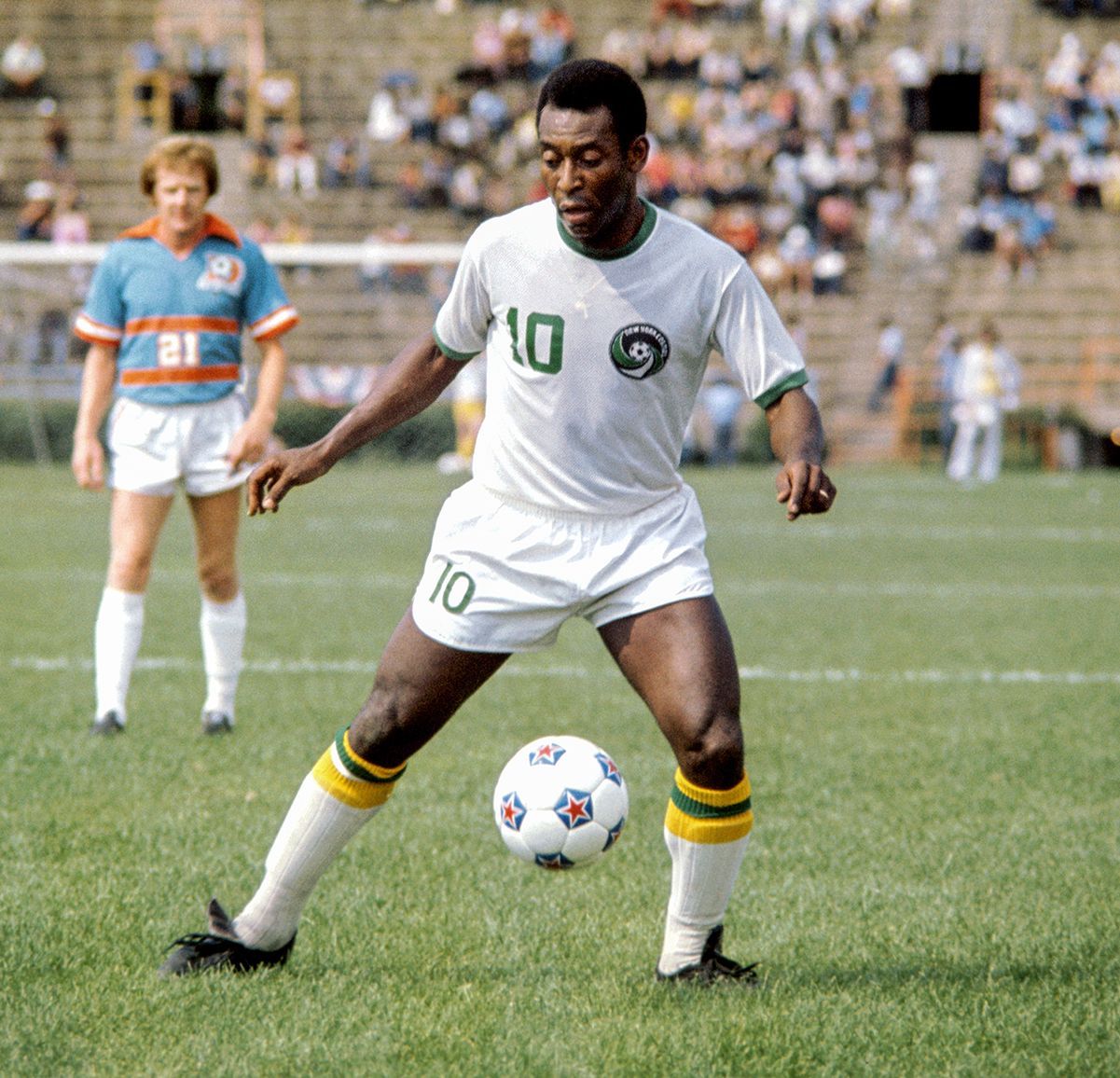 Пеле в форме Нью-Йорк Космос