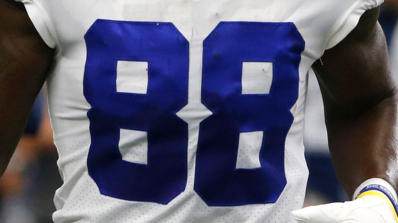 cowboys jersey number 88