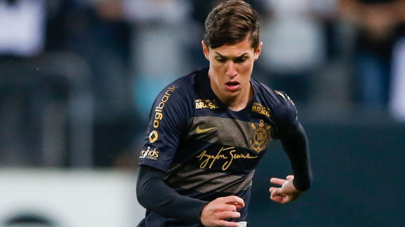 25 Equipaciones Íconicas del Siglo XXI: Los Mejores Kits de Fútbol 11 25 Equipaciones Íconicas del Siglo XXI: Los Mejores Kits de Fútbol