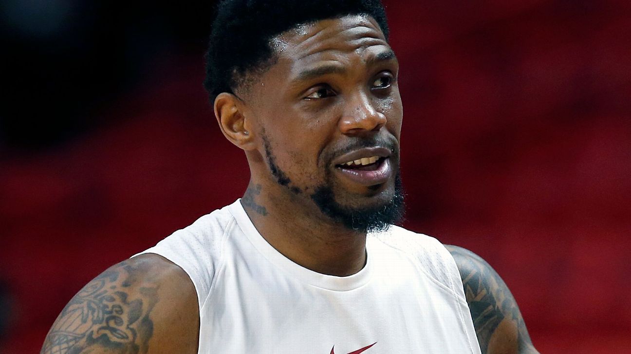 Udonis Haslem returns to Miami Heat practice after mourning father's death
