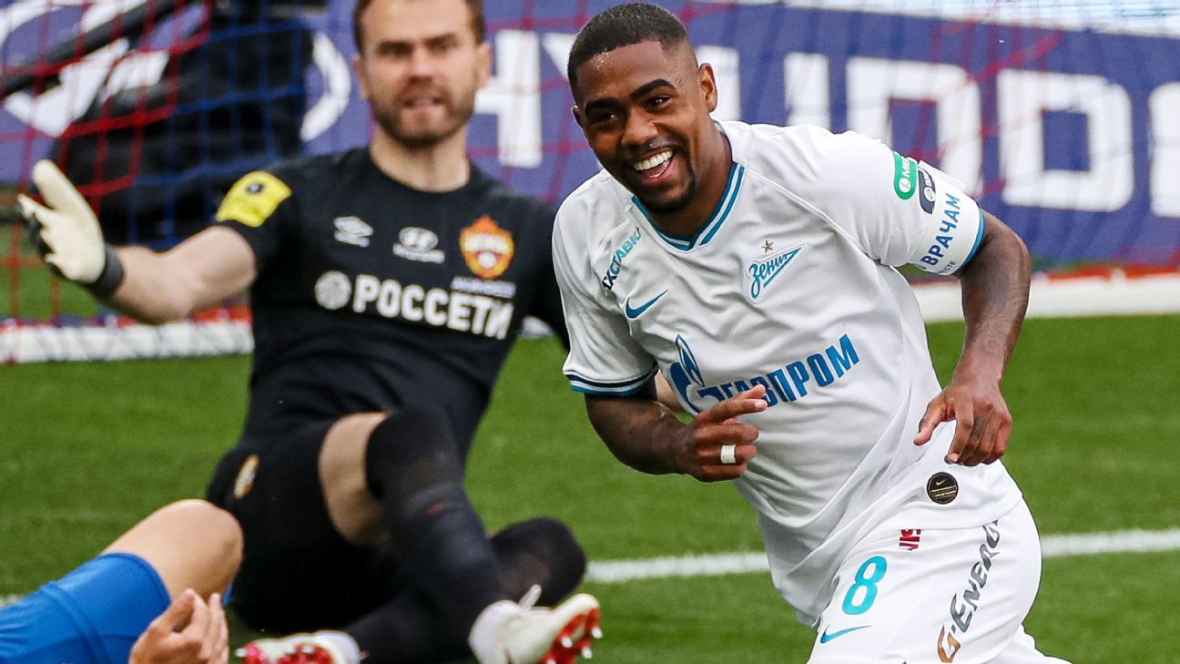 Time do Povo on X: Malcom, ex-Corinthians, lidera artilharia do Campeonato  Russo e é o brasileiro com mais gols na europa na atual temporada. Malcom  tem 21 gols em 30 jogos disputados