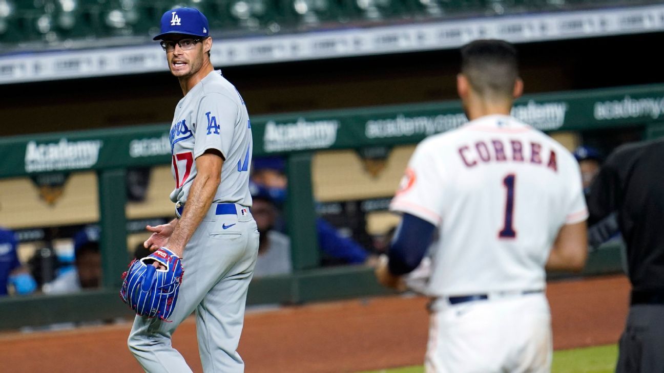 GIF: Astros' Correa leaves game after getting hit by pitch