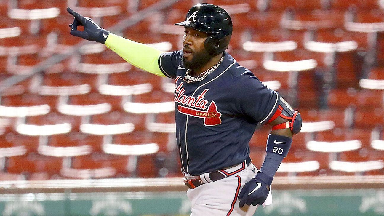 Marcell Ozuna returns to Braves on four-year, $64 million deal