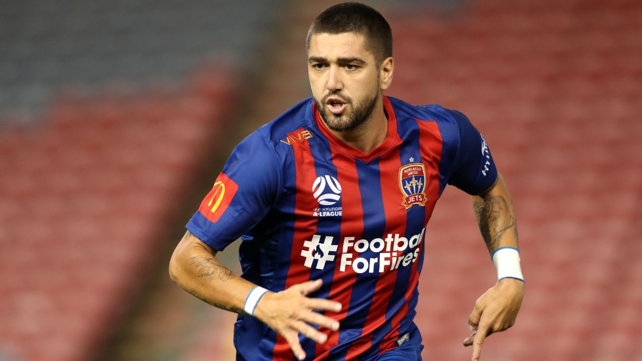 Al-Wehda swoop for Newcastle Jets star Dimi Petratos