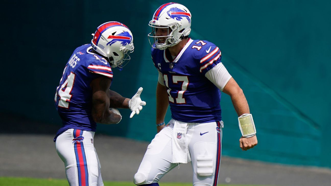 Josh Allen, Stefon Diggs continue to lead league in passing, receiving  yards