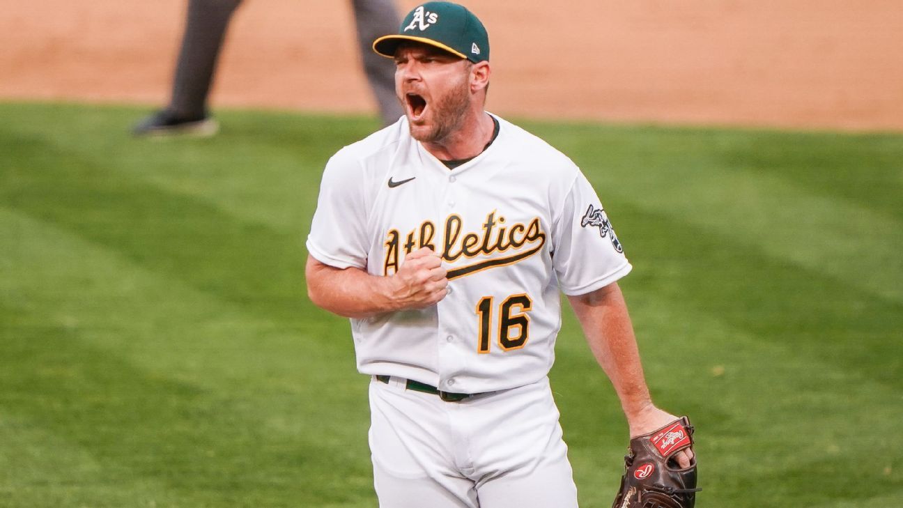Sources – Liam Hendriks agrees on a multi-year agreement with the Chicago White Sox