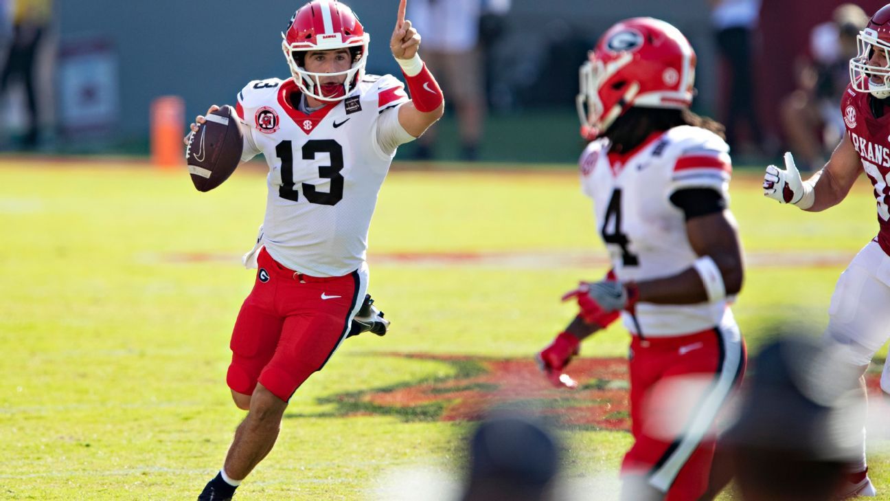 Georgia Bulldogs' Stetson Bennett provides spark after replacing