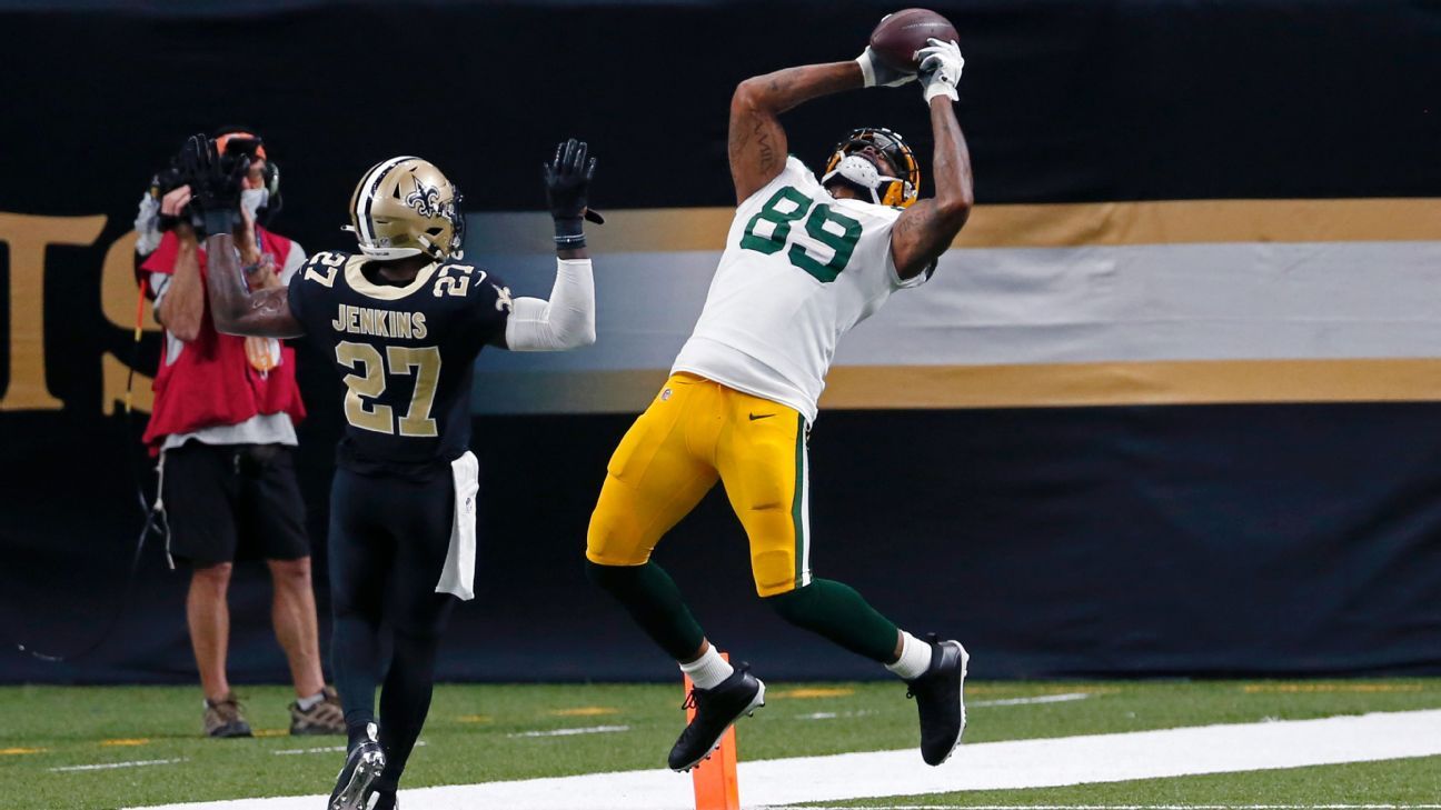 Former Green Bay Packers tight end Marcedes Lewis signs with Bears