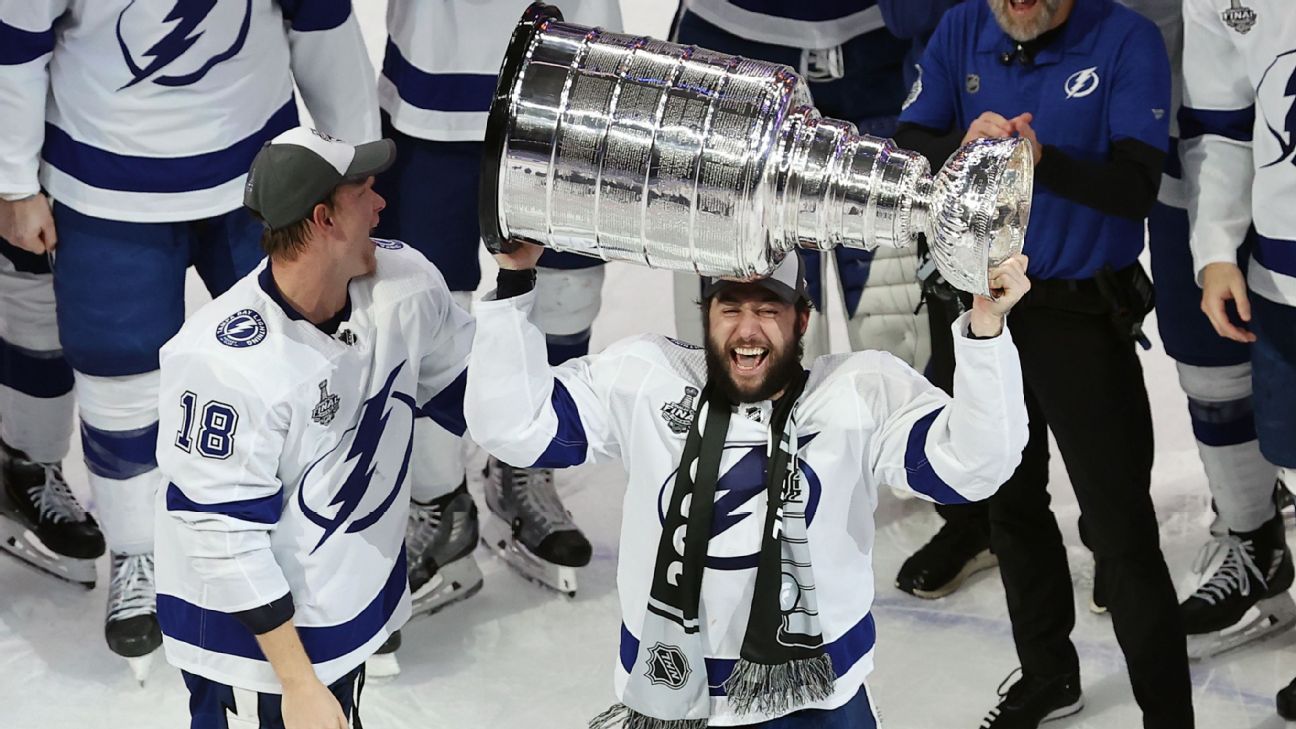 stanley cup tampa bay lightning roster