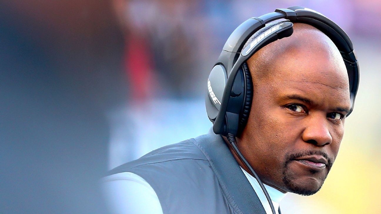 Heated Dolphins coach Brian Flores held back from brawl after ugly