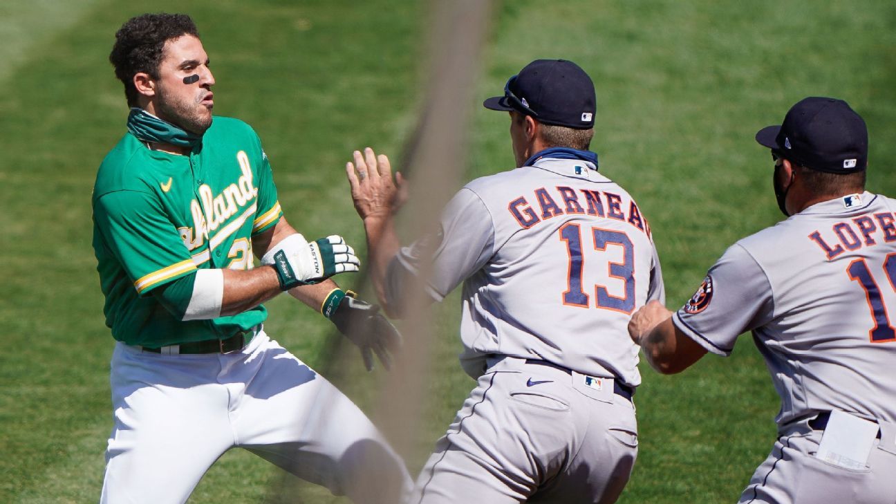 Fights ensue at Dodgers-Astros game as fans invading Houston