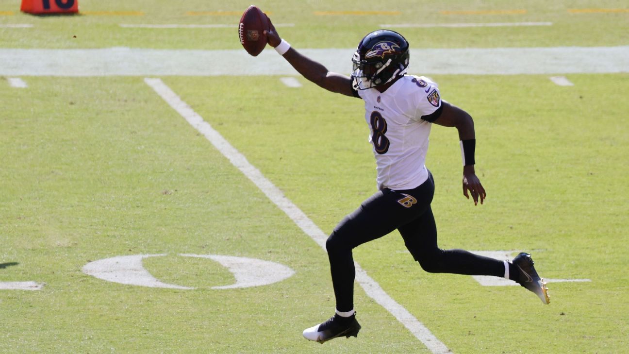 Baltimore Ravens' Lamar Jackson misses practice due to knee injury