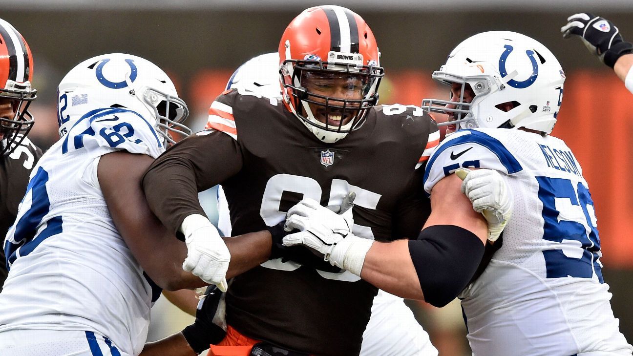 Without Myles Garrett, Cleveland Browns beat Philadelphia Eagles 22-17