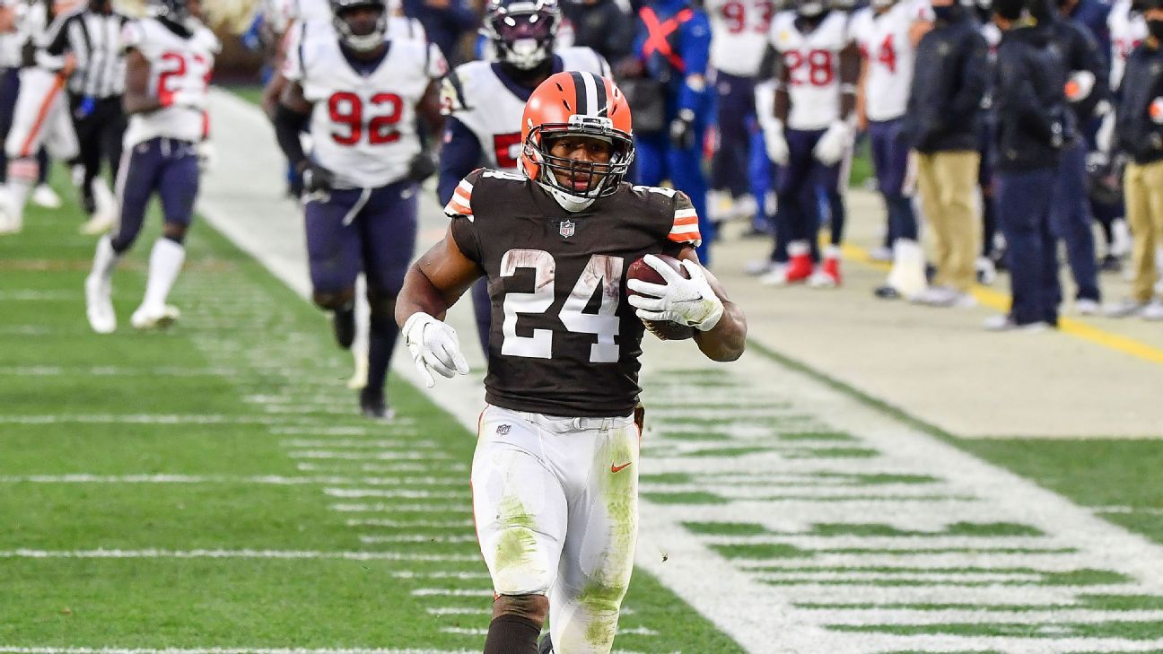 Nick Chubb finds paydirt on fourth down for Browns