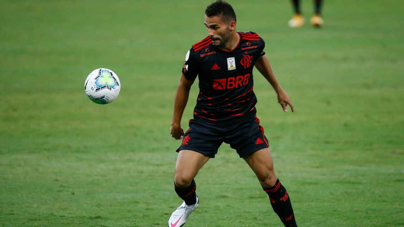 Flamengo: Thiago Maia tem grave lesão no joelho e aguarda acordo com Lille para decidir tratamento