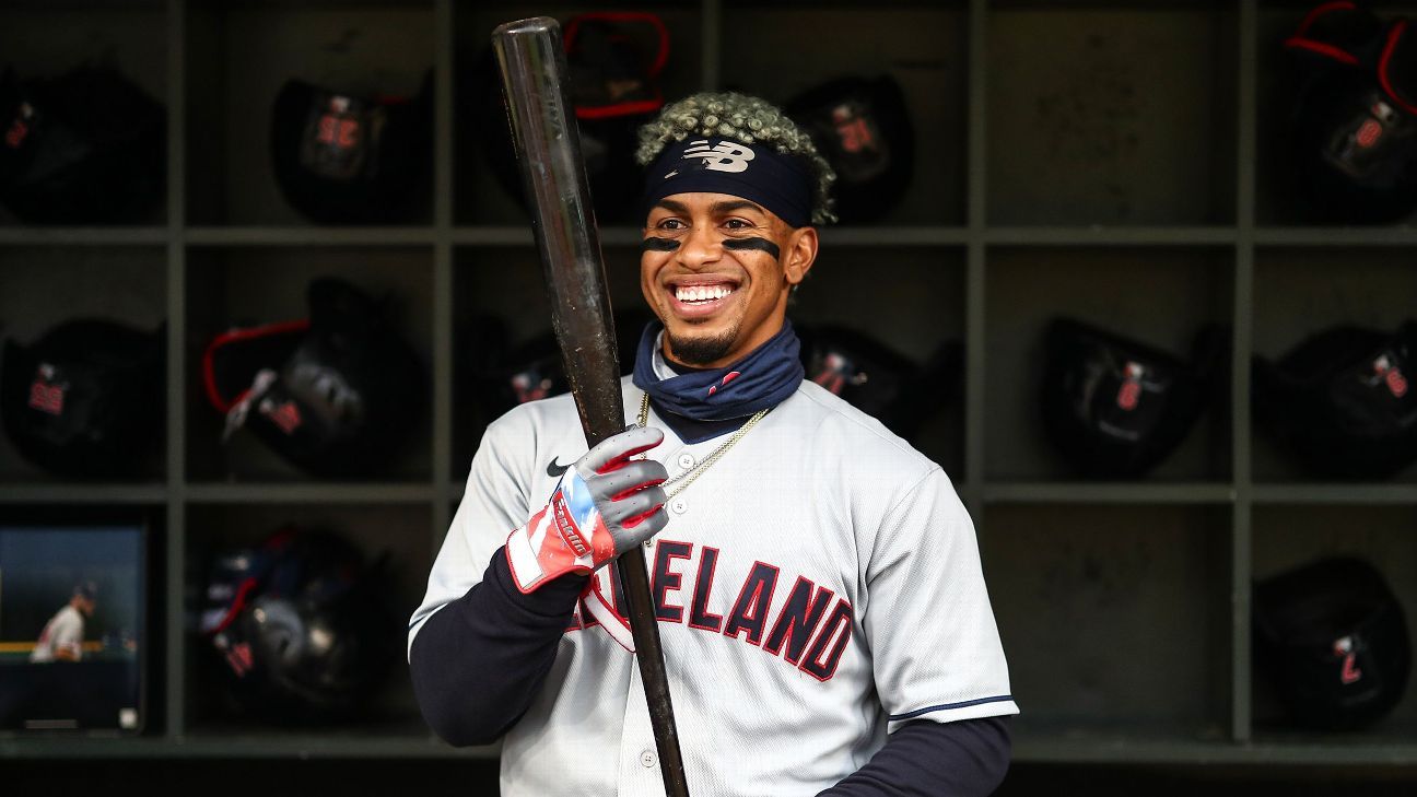 Francisco Lindor trade: Mets land shortstop, Carlos Carrasco from Cleveland  in 6-player deal (reports) 