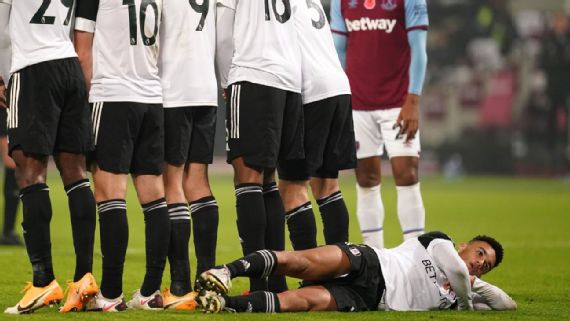 Behind The Wall How Ronaldinho S Free Kicks Helped Spark Trend That S Taking Soccer By Storm Behind The Wall How Ronaldinho S Free Kicks Helped Spark Trend That S Taking Soccer By Storm