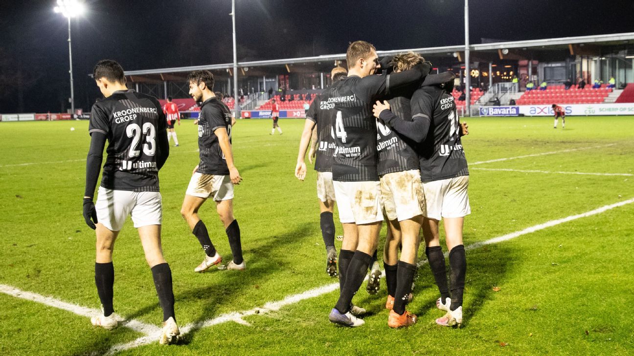 Jong PSV vs. Almere City FC - Voetbal Wedstrijd Samenvatting - 21 ...