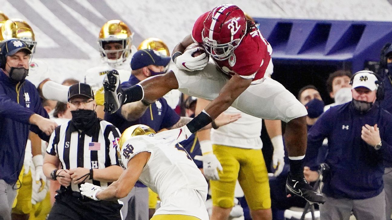 Najee Harris hurdles over Notre Dame defender in Rose Bowl after