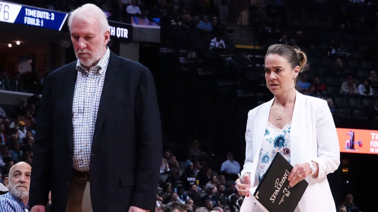 Gregg Popovich, orgulloso de contar met Becky Hammon