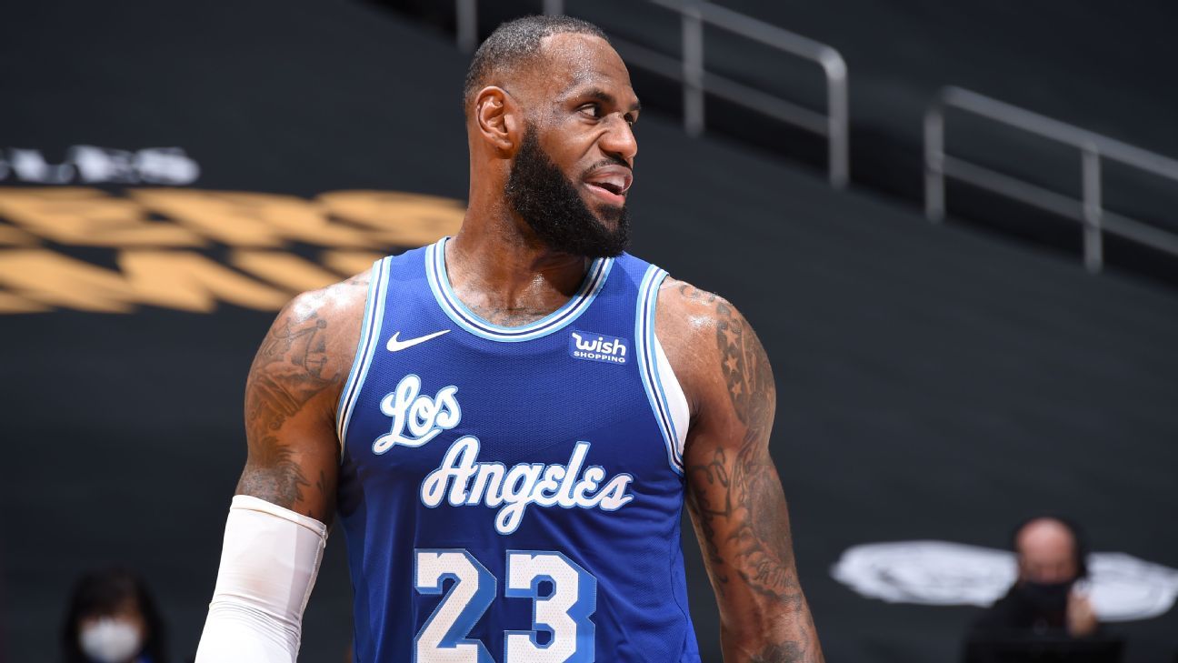 Los Angeles Lakers' LeBron James now MVP favorite at some sportsbooks - ESPN