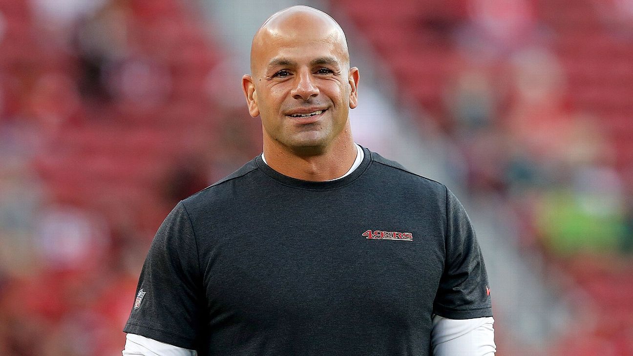 Robert Saleh - 44 year old head coach of the New York Jets : r/nattyorjuice