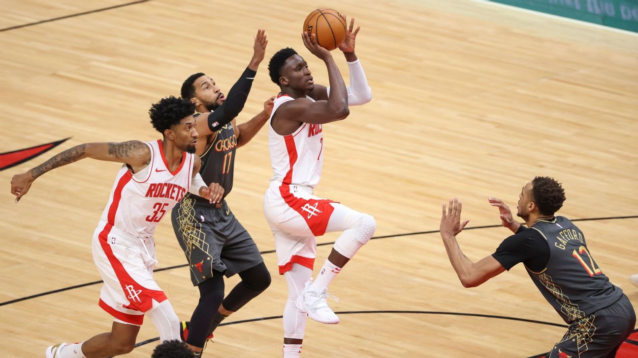 Victor Oladipo makes his debut for the Houston Rockets, declaring that “the best days are ahead” for the team