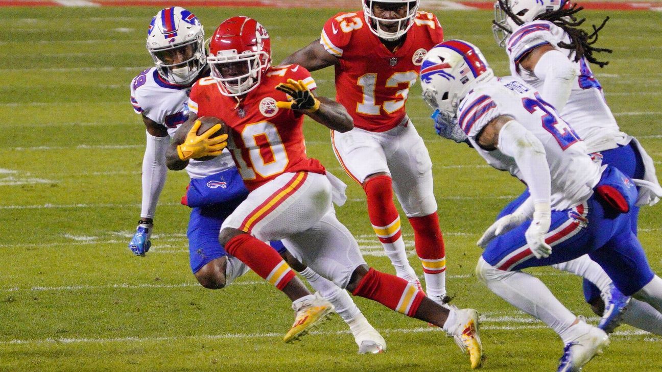 Tyreek Hill's catchandrun for Chiefs travels a total distance of 102.