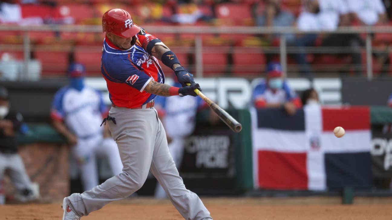 Molina thinks of Criollos, not the contract in MLB