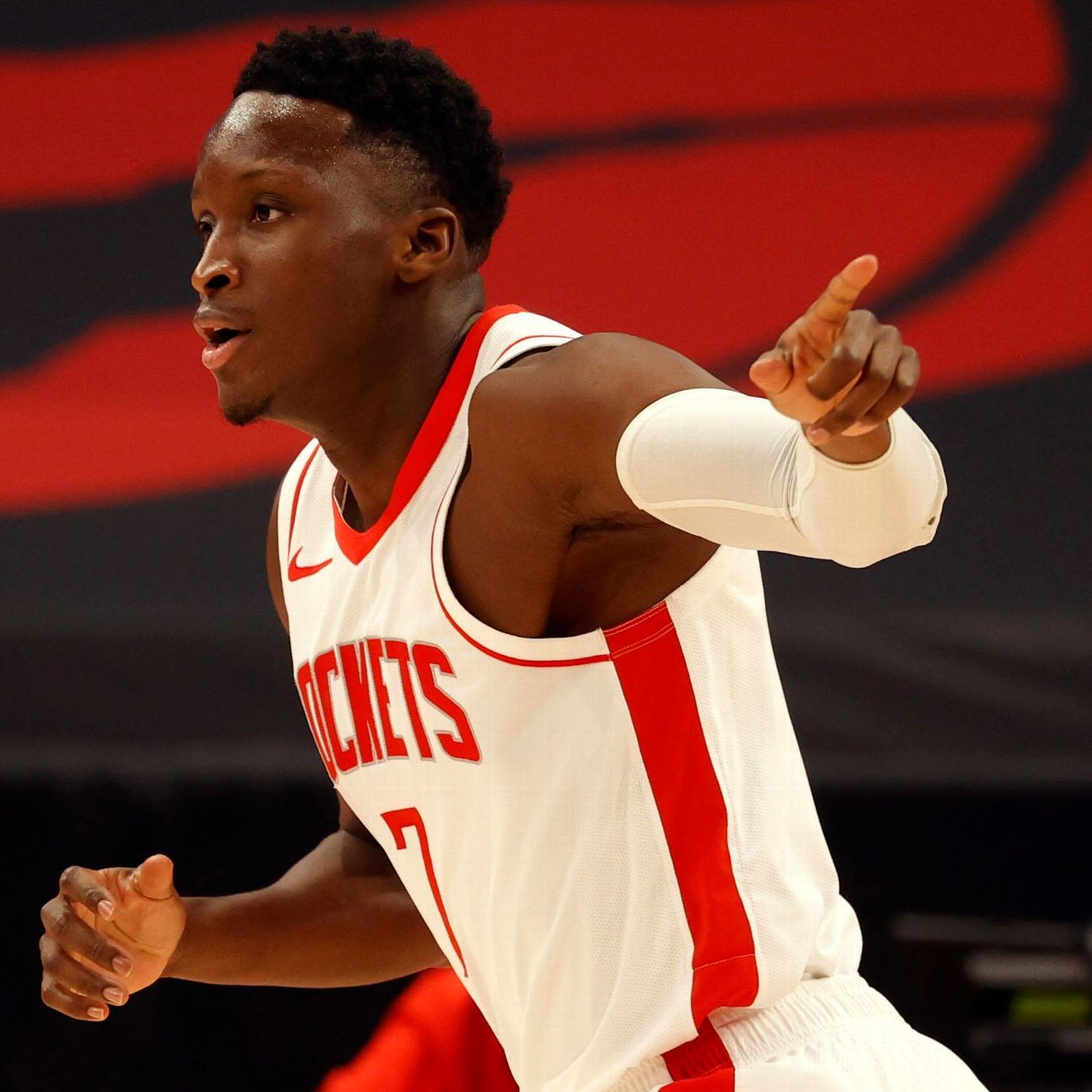 Sources – Victor Oladipo declined a two-year extension and $ 45.2 million from the Houston Rockets