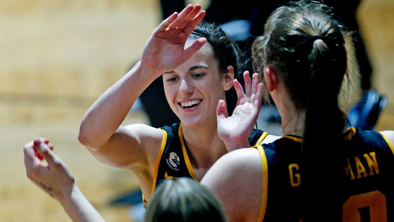 Caitlin Clark Outscores Kentucky In Lights Out First Half As Iowa Cruises Into Sweet 16 Espn