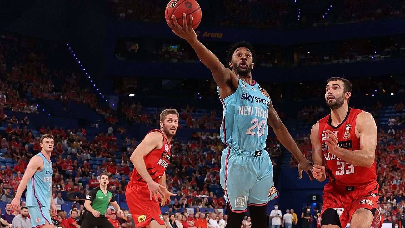 NBL 2021 New Zealand Breakers beat weary Perth Wildcats in NBL shock ESPN