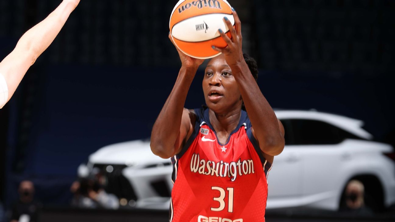 Phoenix Mercury sign WNBA leading scorer Tina Charles ESPN