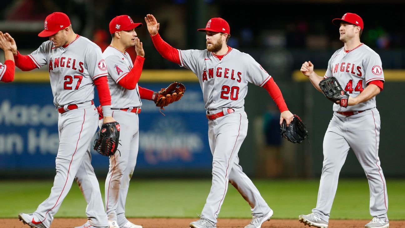 Jared Walsh hits for cycle, Mike Trout returns to lineup with two