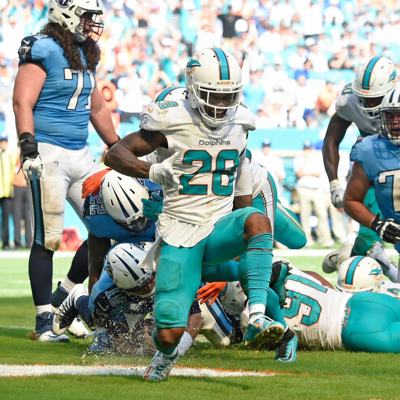 Miami Dolphins release veteran safety Bobby McCain - The Phinsider