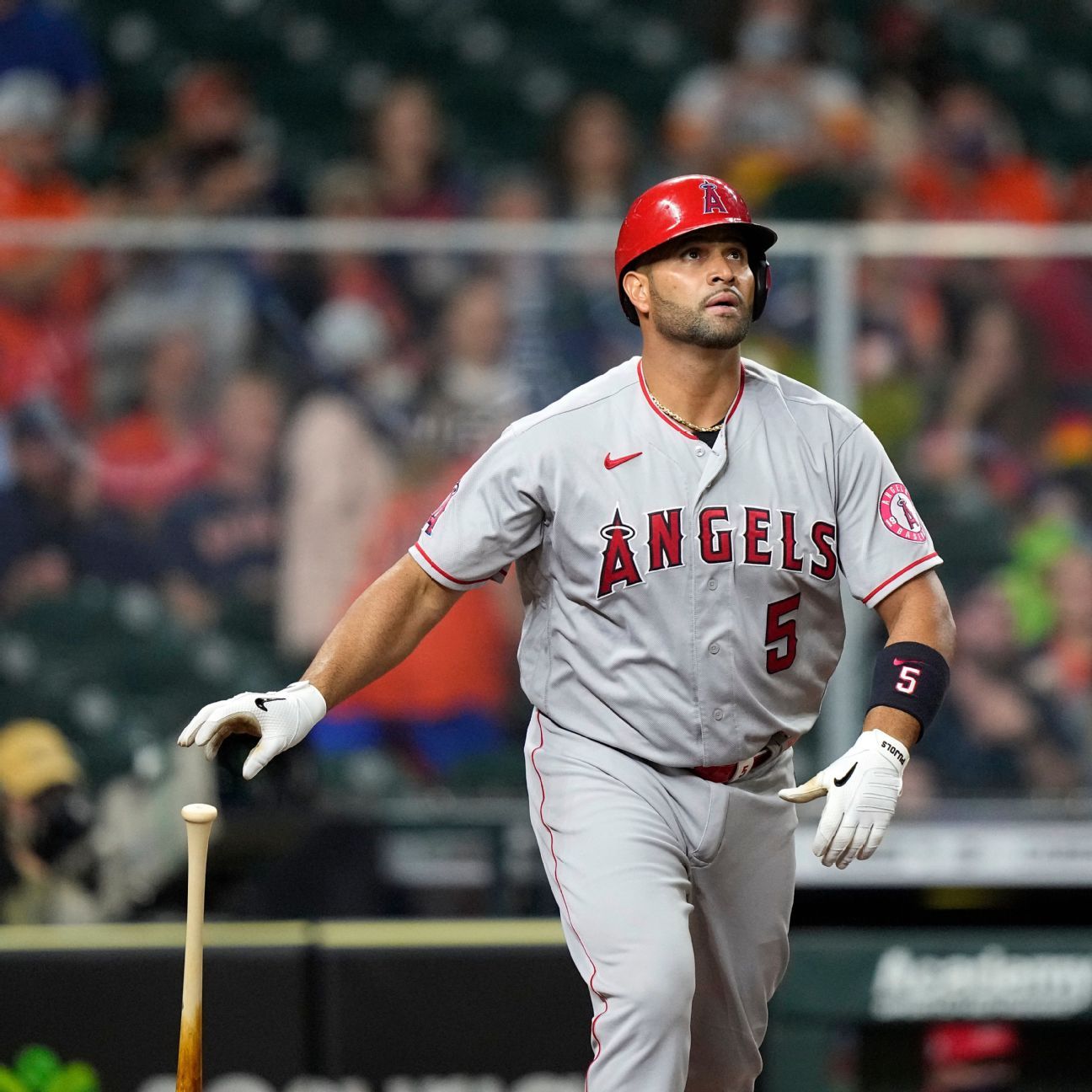 Albert Pujols contradicts Angels in Dodgers press conference