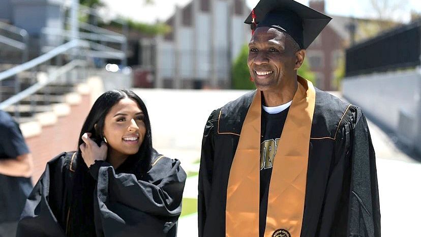 Four-Time Super Bowl Champion Keena Turner Graduates from Purdue University With His Daughter 41 Years After Leaving College for NFL