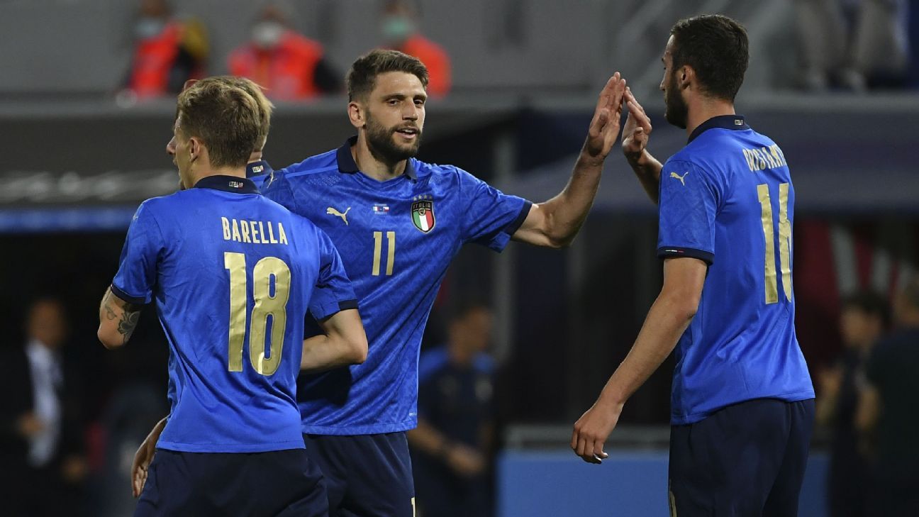 Italy vs. Czech Republic - Football Match Report - June 5 ...