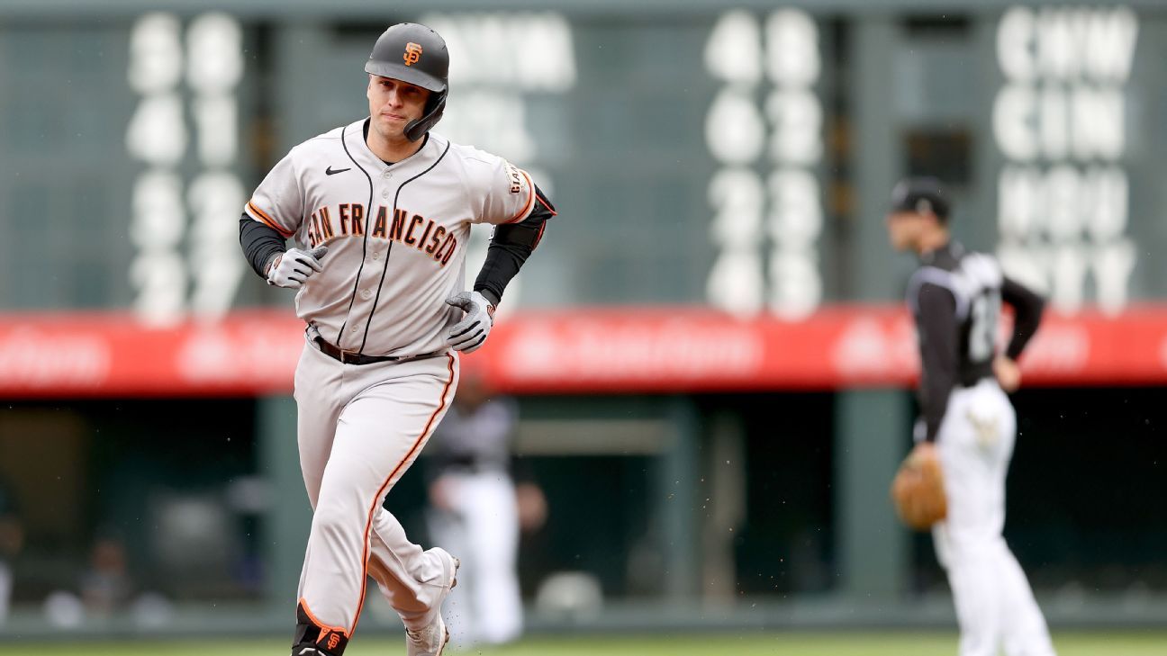 Encouraging news for Giants: no concussion for Buster Posey, could start  Friday