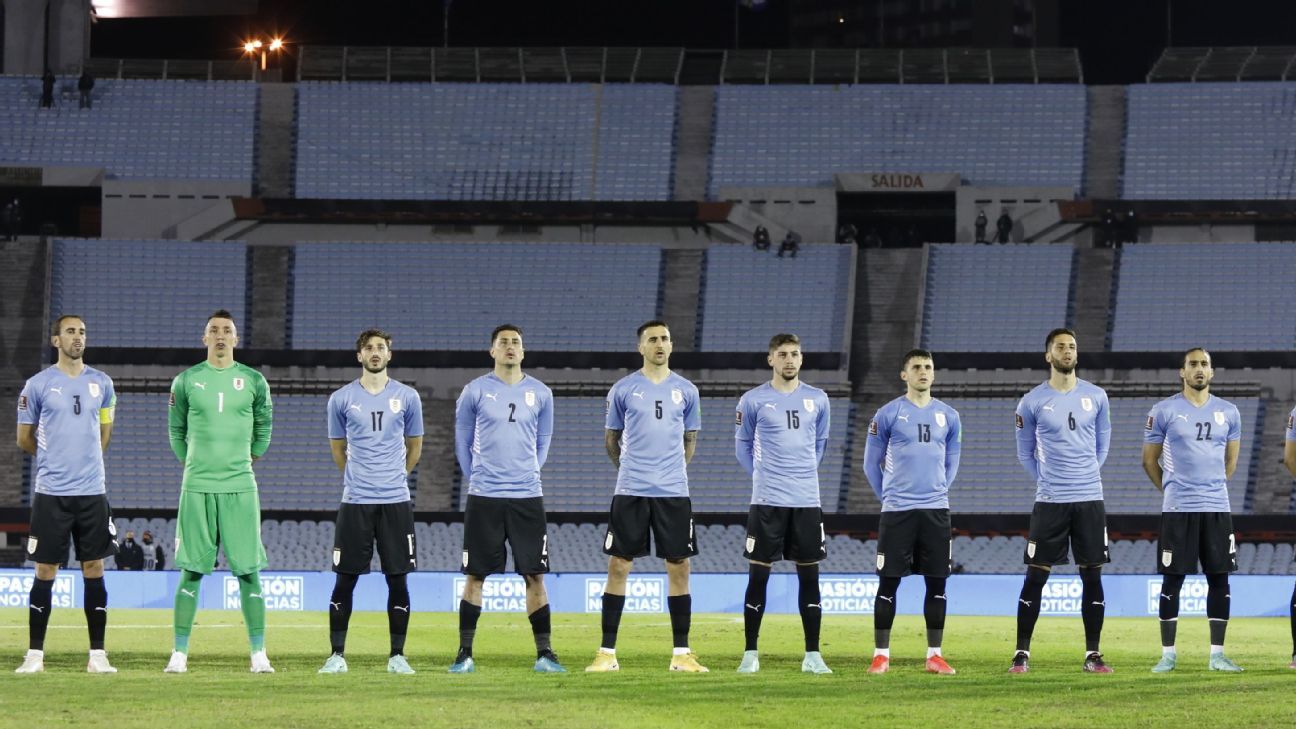 Qué jugador de Uruguay se llevó la camiseta de Cristiano Ronaldo en el  Mundial de Qatar 2022 - EL PAÍS Uruguay