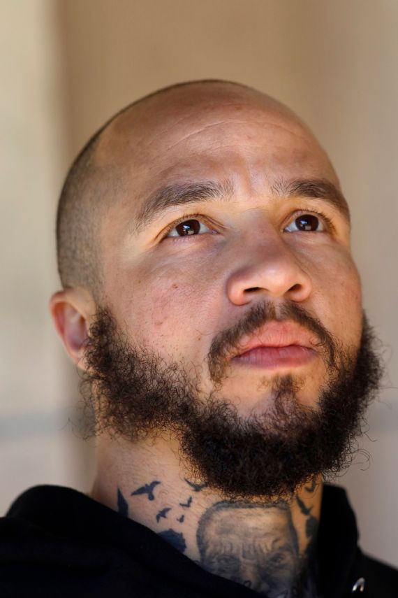 Boxer Patricio Manuel, a transgender pioneer, is still ...