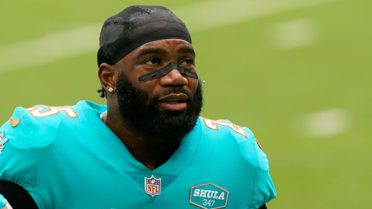 Xavien Howard requests trade from Miami Dolphins: 'I don't feel valued, or respe..