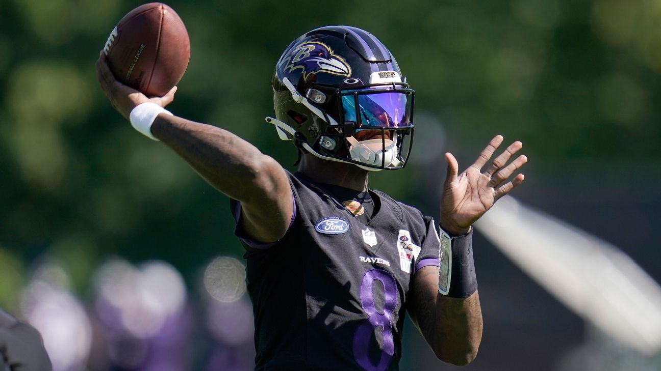 Baltimore Ravens QB Lamar Jackson noncommittal on vaccine after getting COVID fo..