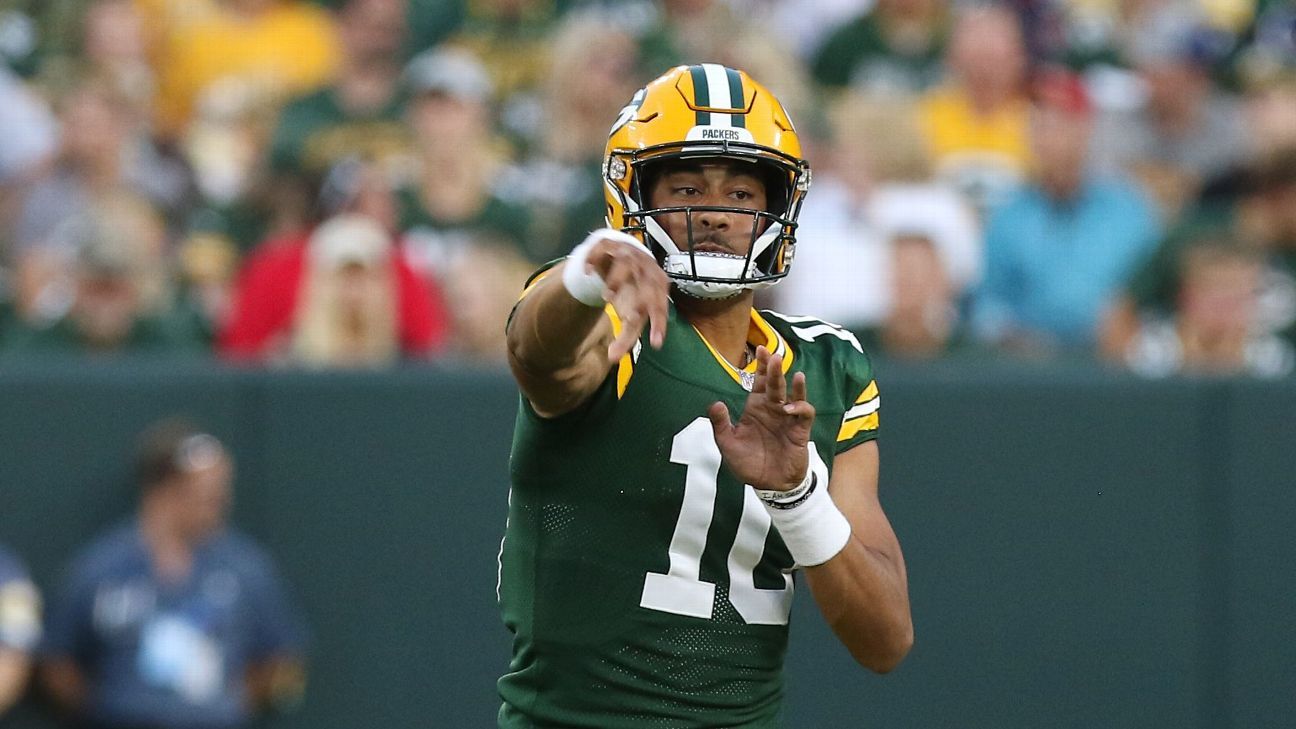 Green Bay Packers activate quarterback Kurt Benkert to active