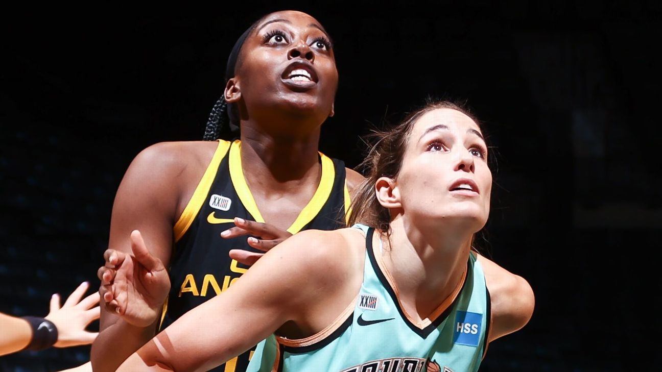 Connecticut Sun beat LA Sparks 89-77 in Chiney Ogwumike's return