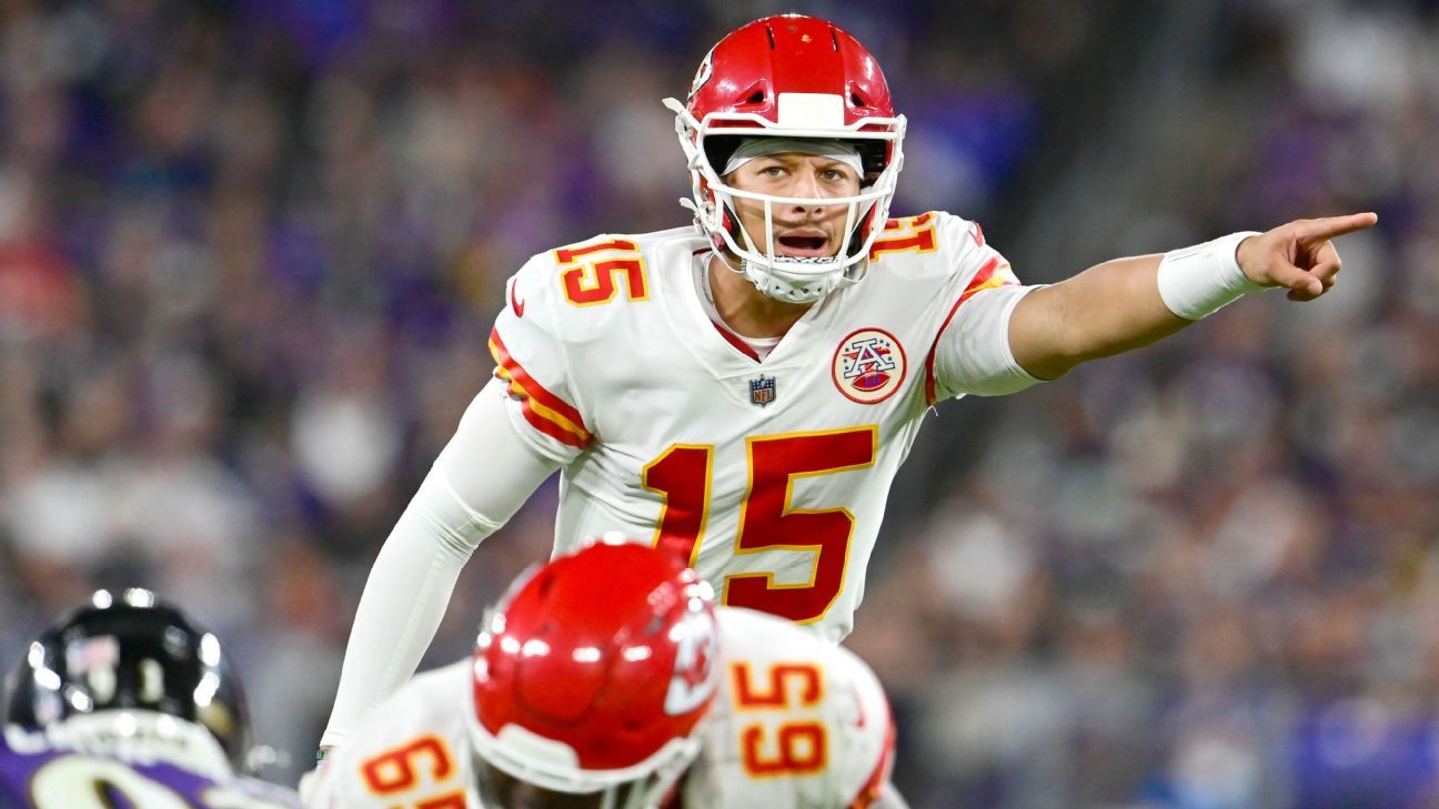 Chiefs are Super Bowl betting favorites; Patrick Mahomes MVP front-runner -  ESPN