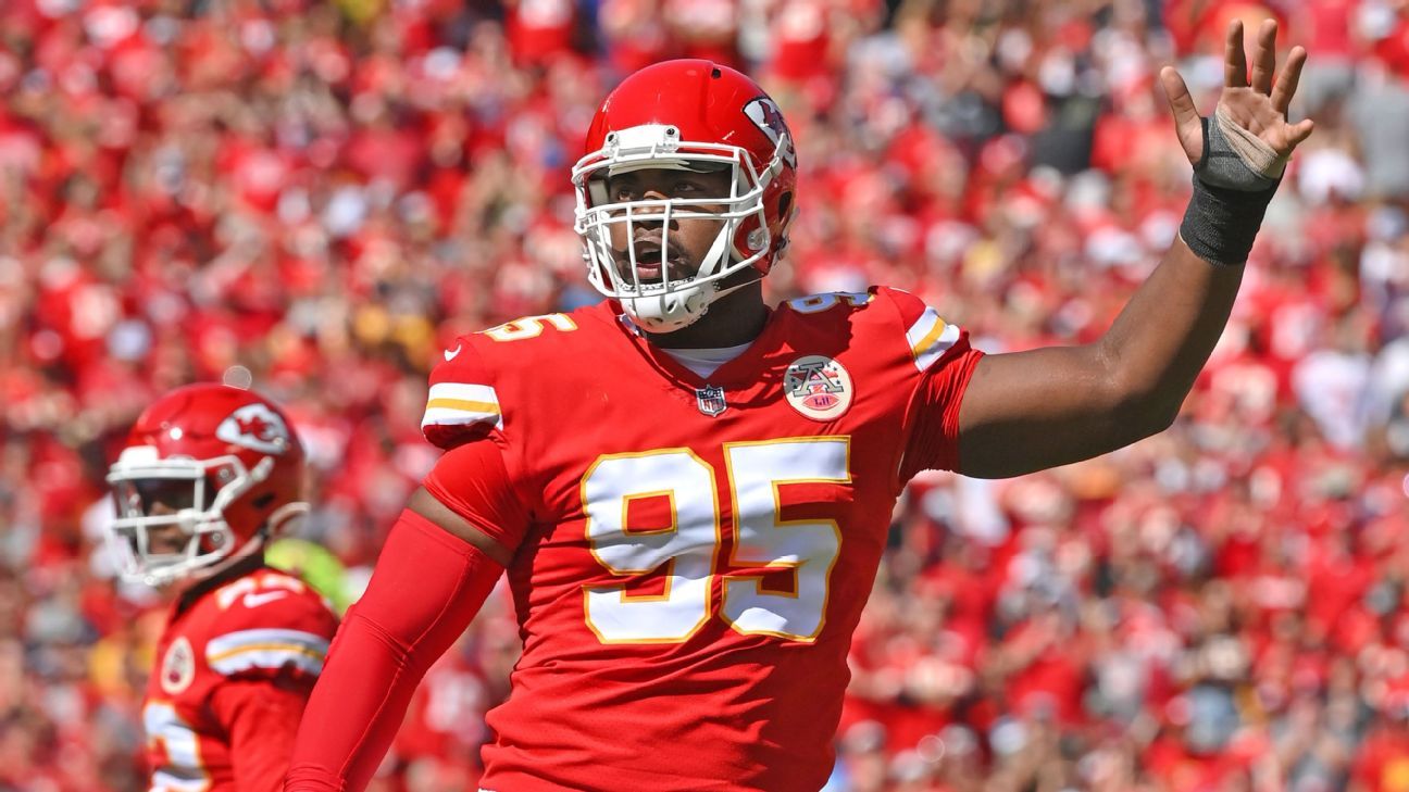 Chiefs-Ravens breakdown: KC defense struggles mightily in