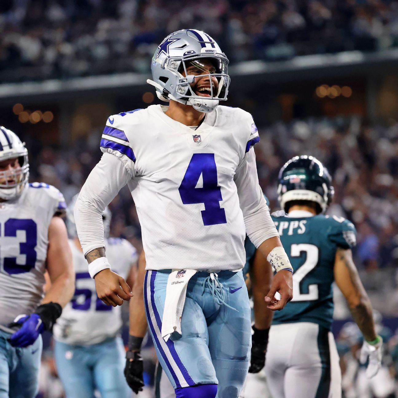 Philadelphia Eagles defeat Dallas Cowboys in NFC East showdown on SNF