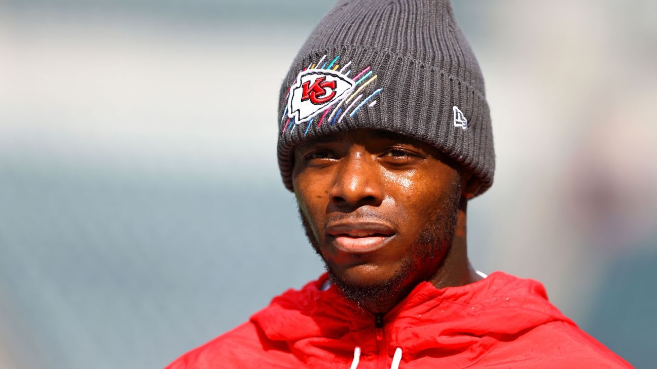 Kansas City Chiefs waive WR Josh Gordon but hope to re-sign him to practice squad if he clears waivers